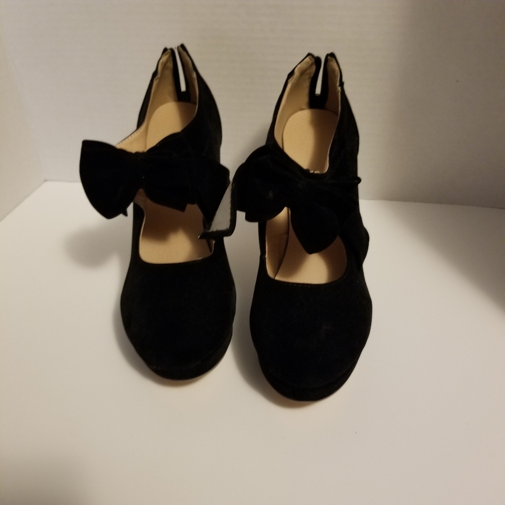 Black Suede Bow 4.5 Inch Heels (8.5)